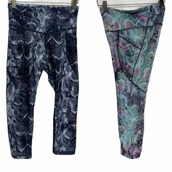 Champion S Reversible snakeskin capri‎ leggings - Picture 1 of 10